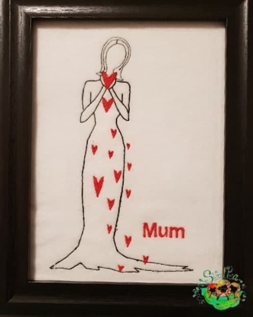 Sweetpea's Handmade Embroidered Frame Collection - Mum Hearts