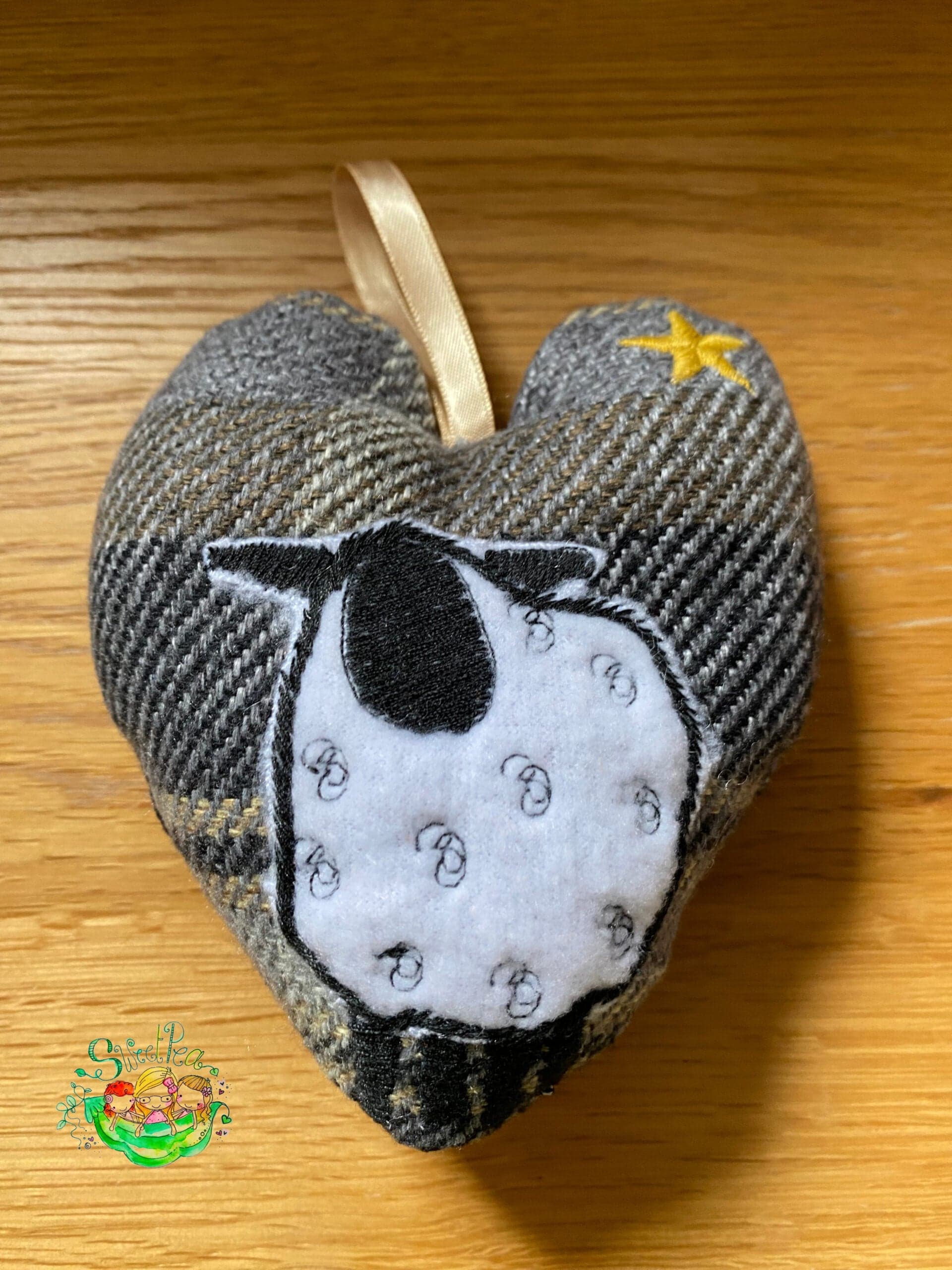 Sweetpea's Handmade Hanging Heart Decoration Collection - Cute Sheep