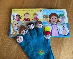 Sweetpea's Handmade Storybook Glove Collection - Finger Family
