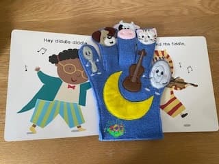 Sweetpea's Handmade Storybook Glove Collection - Hey Diddle Diddle