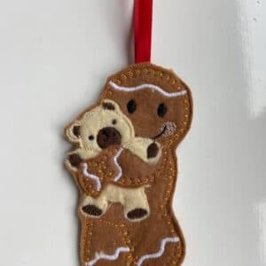 Sweetpea’s Handmade Gingerbread Family Collection – Bear Cuddle