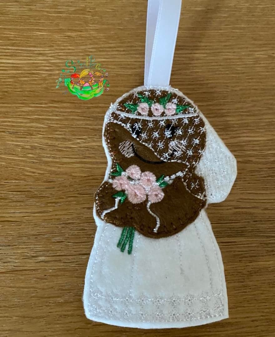 Sweetpea's Handmade Gingerbread Wedding - Just Married Collection - Bride