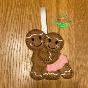 Sweetpea’s Handmade Gingerbread Valentine's Collection - Couple in Love