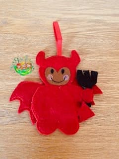 Sweetpea’s Handmade Gingerbread Halloween Collection – Devil