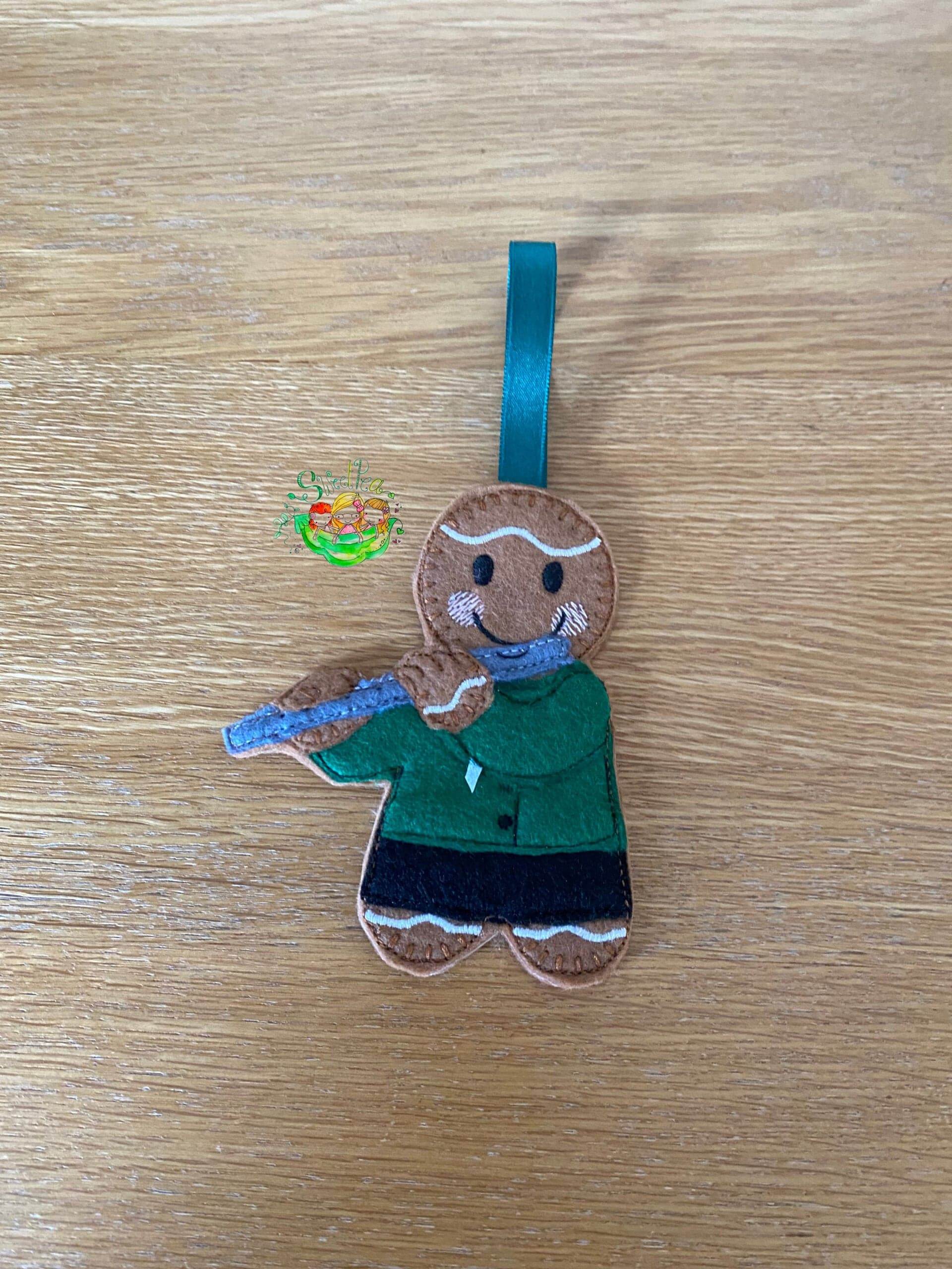 Sweetpea’s Handmade Gingerbread Entertainment Collection – Flute