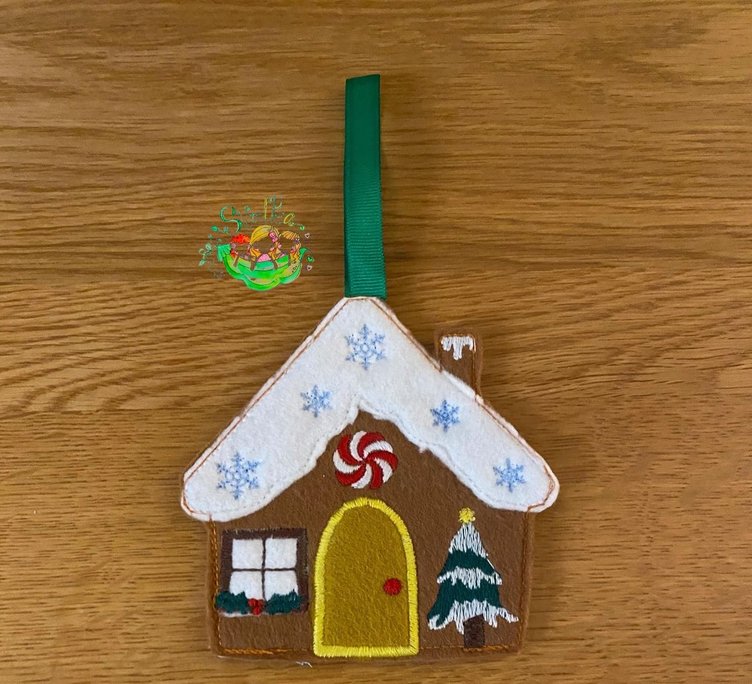 Sweetpea’s Handmade Gingerbread House Collection – Tree