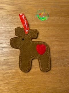 Sweetpea’s Handmade Christmas Hanger Collection – Love Reindeer