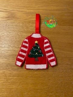 Sweetpea’s Handmade Christmas Jumper Collection – Tree