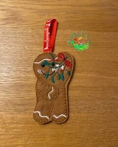Sweetpea’s Handmade Gingerbread Christmas Collection – Mistletoe 2
