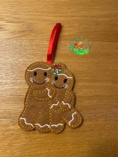 Sweetpea’s Handmade Gingerbread Christmas Collection – Mistletoe