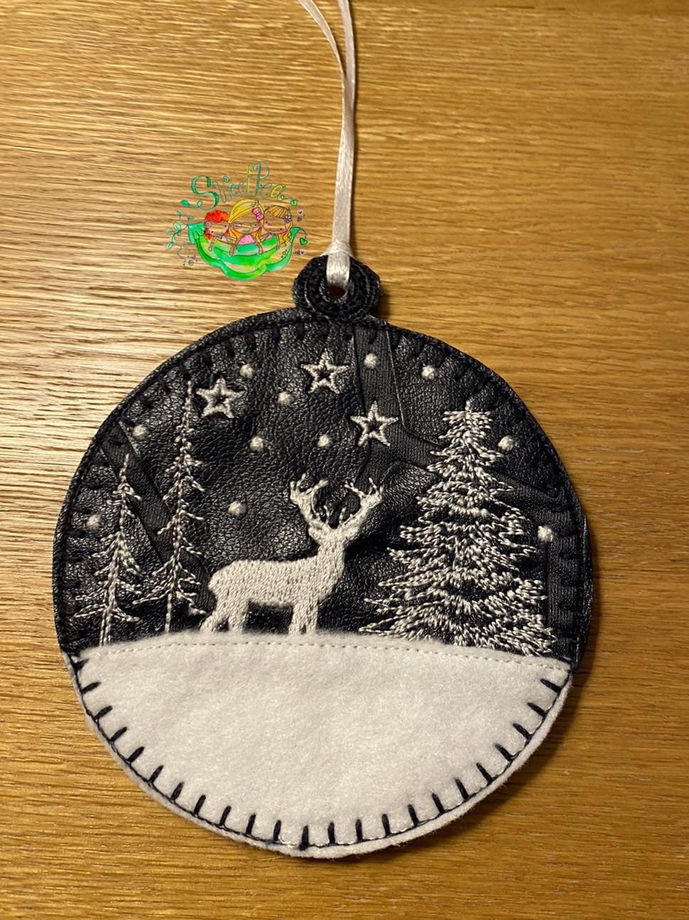 Sweetpea’s Handmade Christmas Night Sky Bauble Collection - Deer