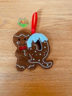 Sweetpea’s Handmade Gingerbread Christmas Letter Collection - Q
