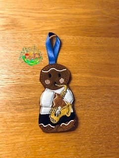 Sweetpea’s Handmade Gingerbread Entertainment Collection – Saxophone