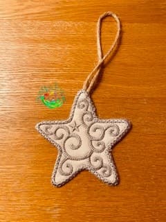 Sweetpea’s Handmade Christmas Hanger Collection – Silver Star
