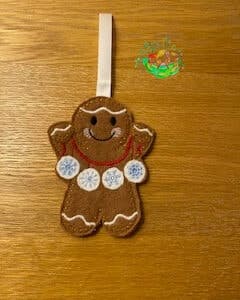 Sweetpea’s Handmade Gingerbread Christmas Collection – Snowflake Garland