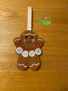 Sweetpea’s Handmade Gingerbread Christmas Collection – Snowflake Garland