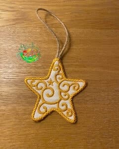 Sweetpea’s Handmade Christmas Hanger Collection – Gold Star