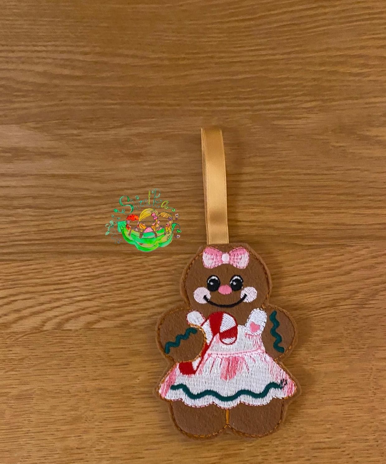 Sweetpea’s Handmade Gingerbread Christmas Collection – Traditional Girl