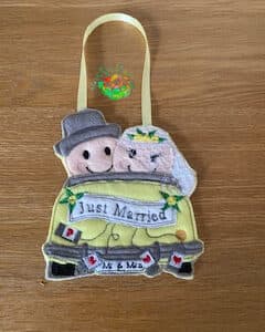 Sweetpea’s Handmade Just Married Collection - Wedding Car - Mr & Mrs