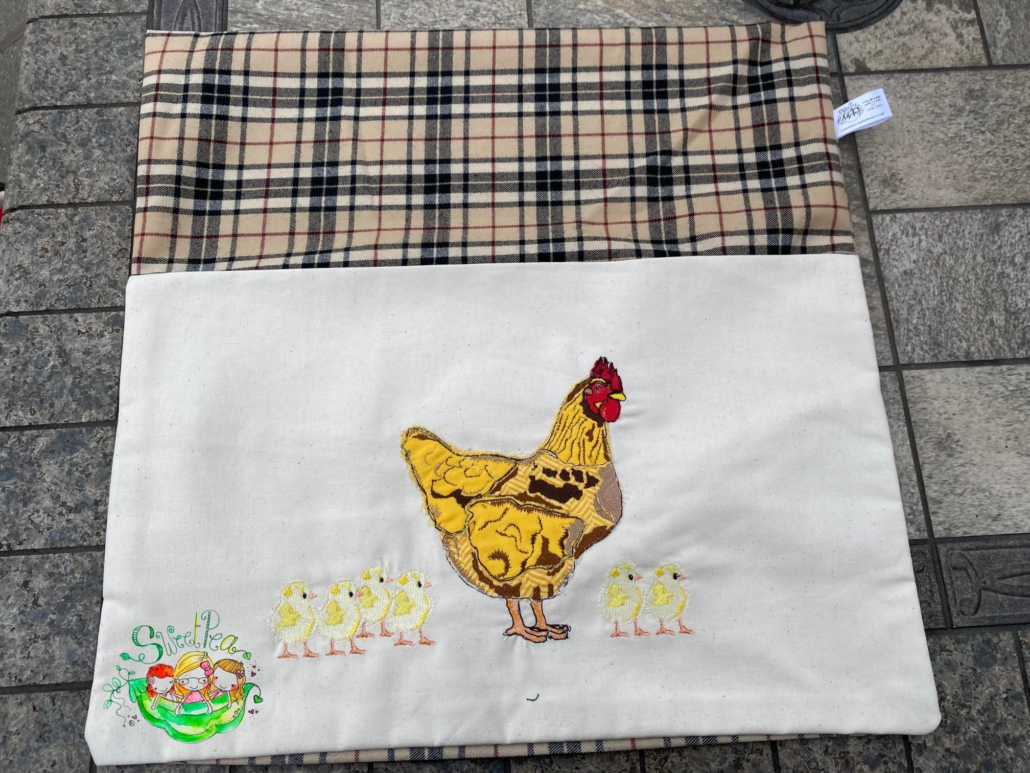 Sweetpea's Handmade Reading Cushion Collection - Hen