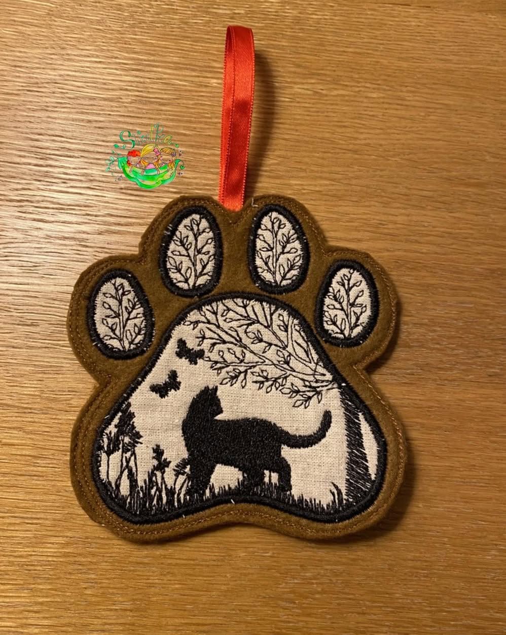Sweetpea's Handmade Paw Memory Hanger Collection - Cat