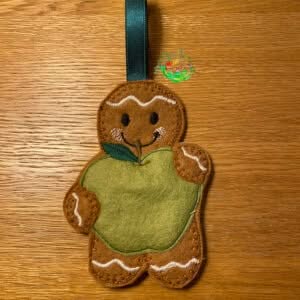 Sweetpea’s Handmade Gingerbread Fruit Collection – Apple