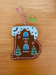 Sweetpea’s Handmade Gingerbread House Letter Collection - B