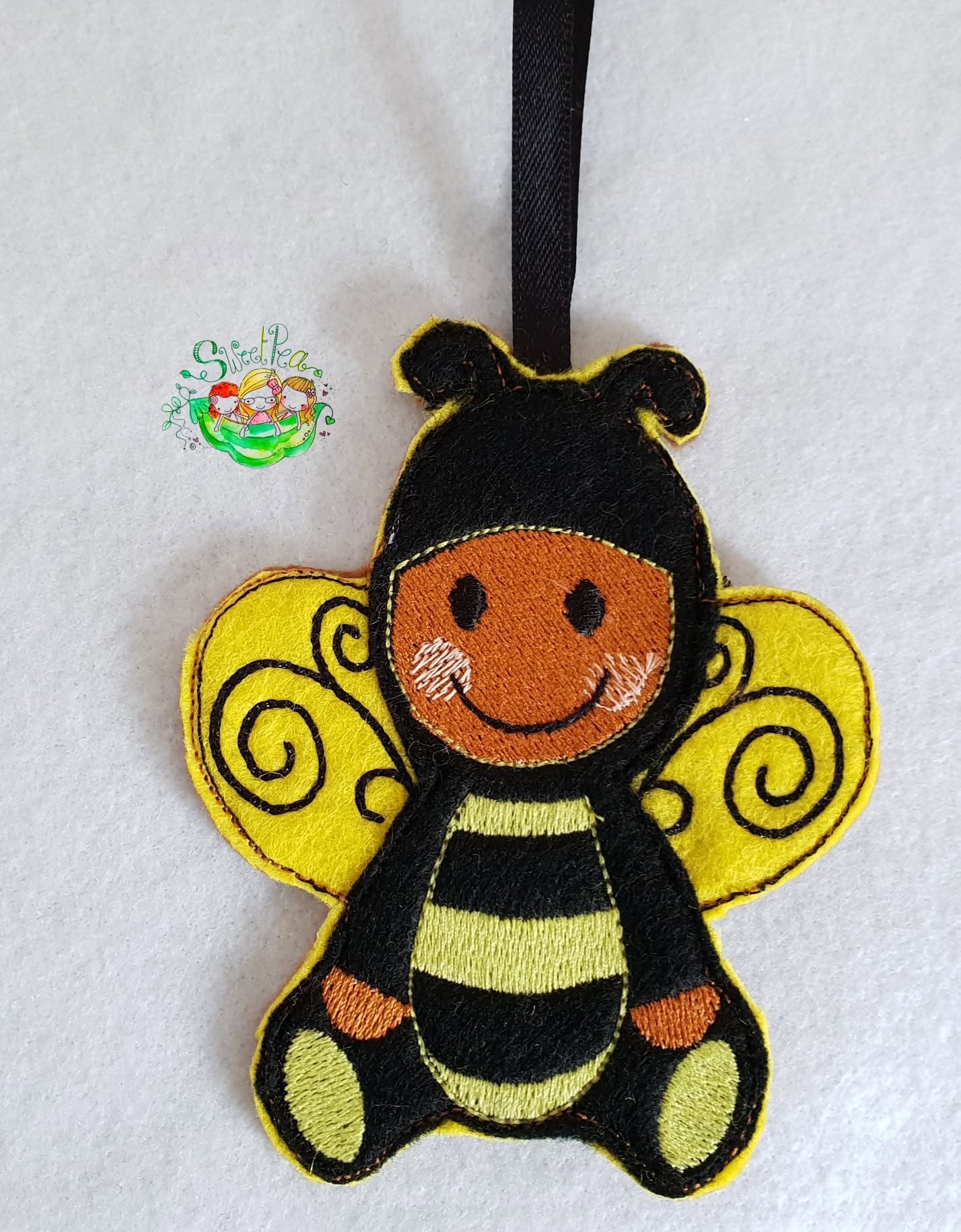 Sweetpea's Handmade Gingerbread Dress Up Collection - Bee