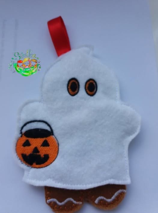 Sweetpea’s Handmade Gingerbread Halloween Collection – Ghost
