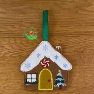 Sweetpea’s Handmade Gingerbread House Collection – Tree