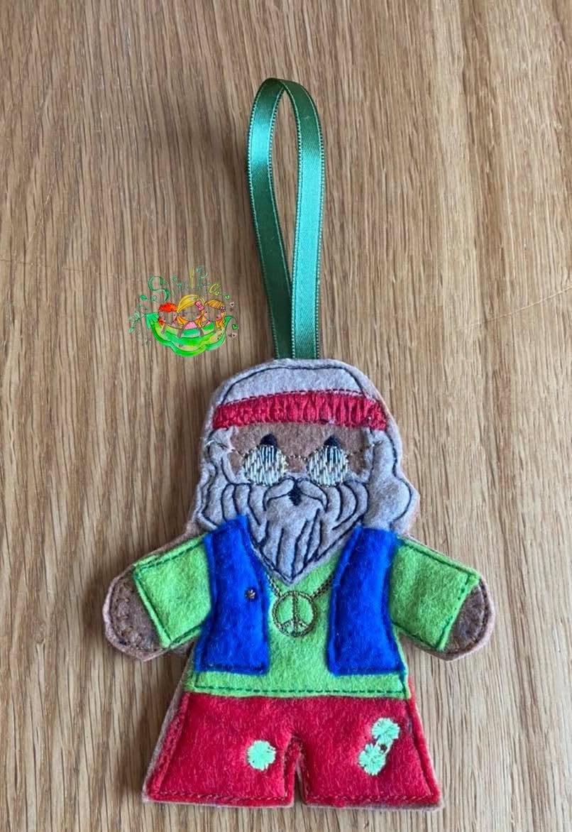 Sweetpea’s Handmade Gingerbread Family Collection – Hippy