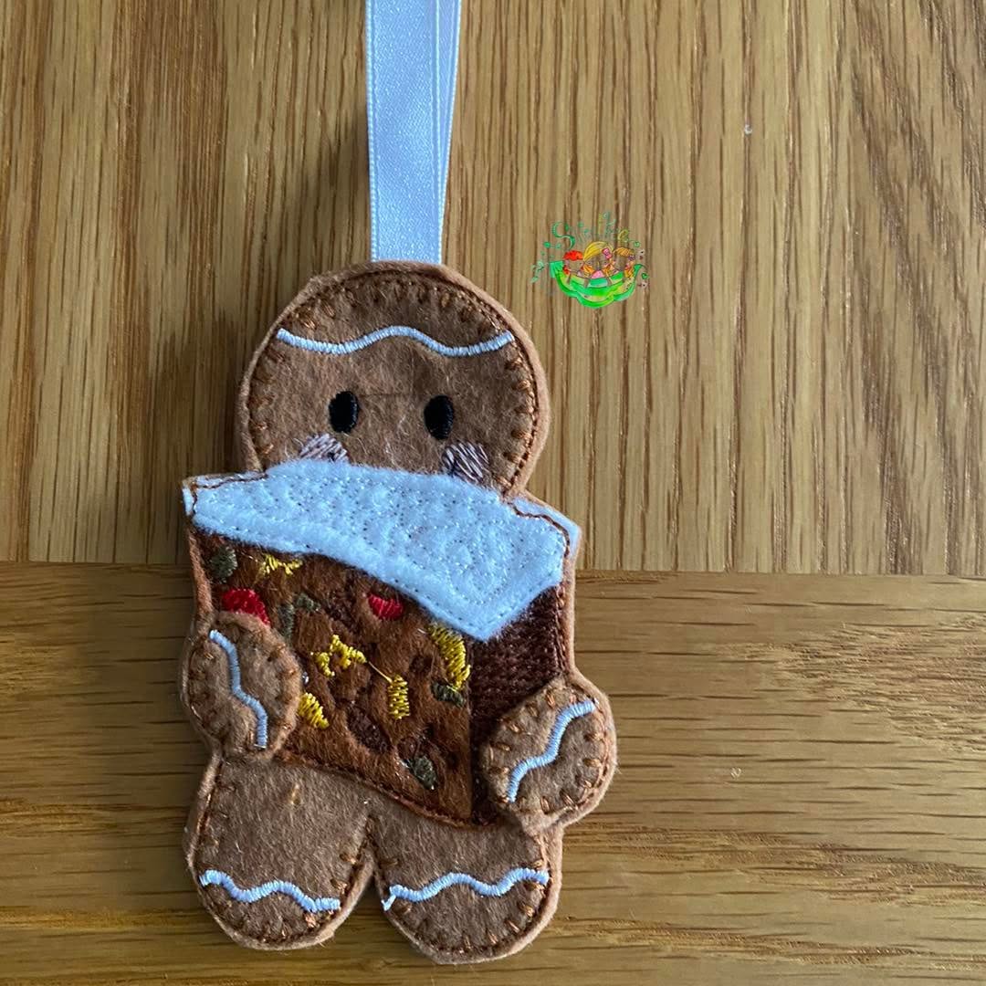 Sweetpea’s Handmade Gingerbread Cake Collection - Iced Fruit Cake
