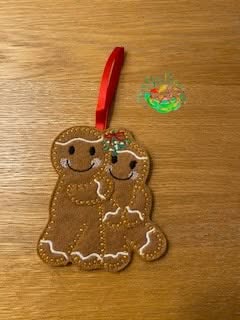 Sweetpea’s Handmade Gingerbread Christmas Collection – Mistletoe
