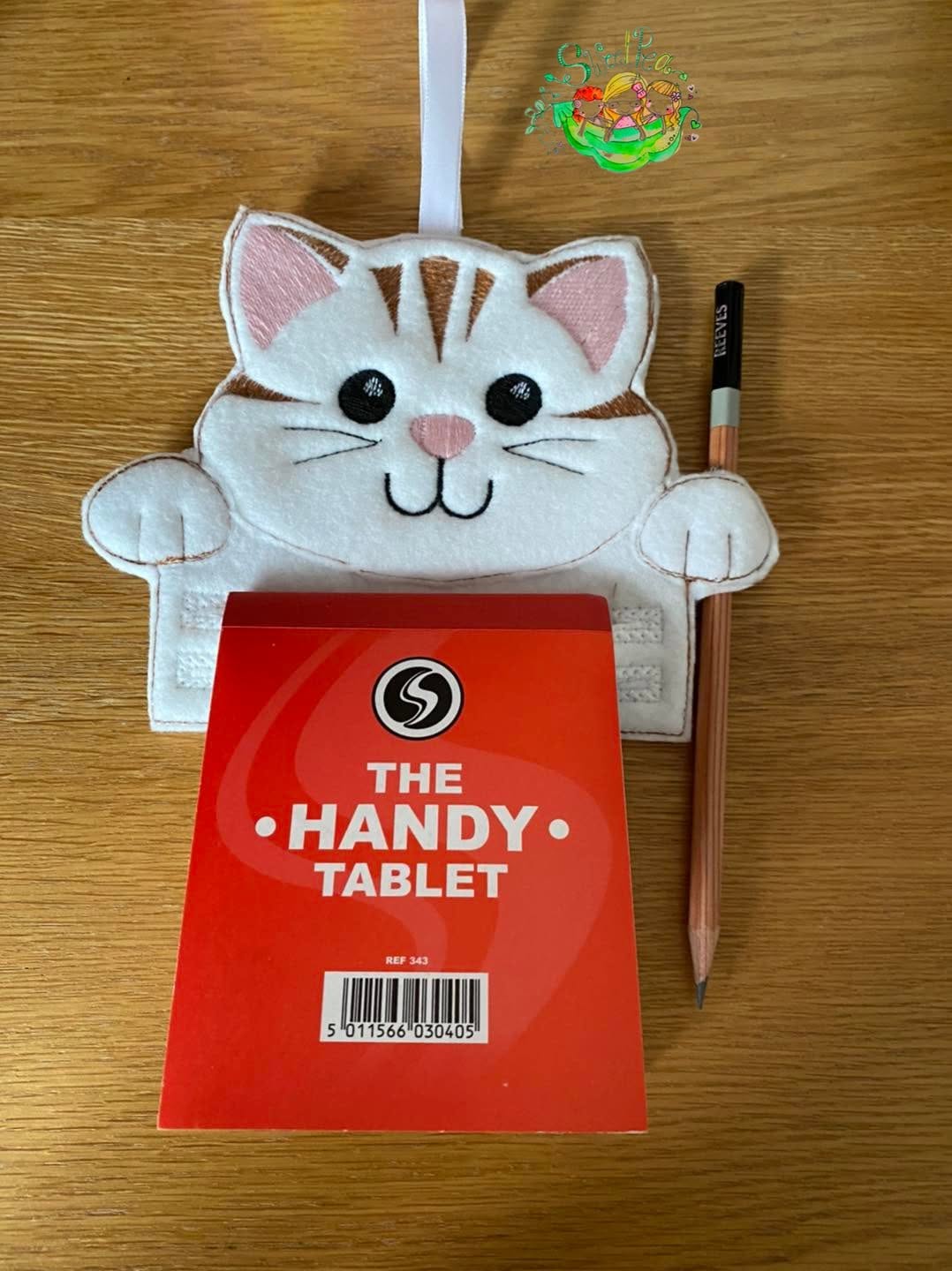 Sweetpea’s Handmade Notepad and Pen Holder Collection - Cat