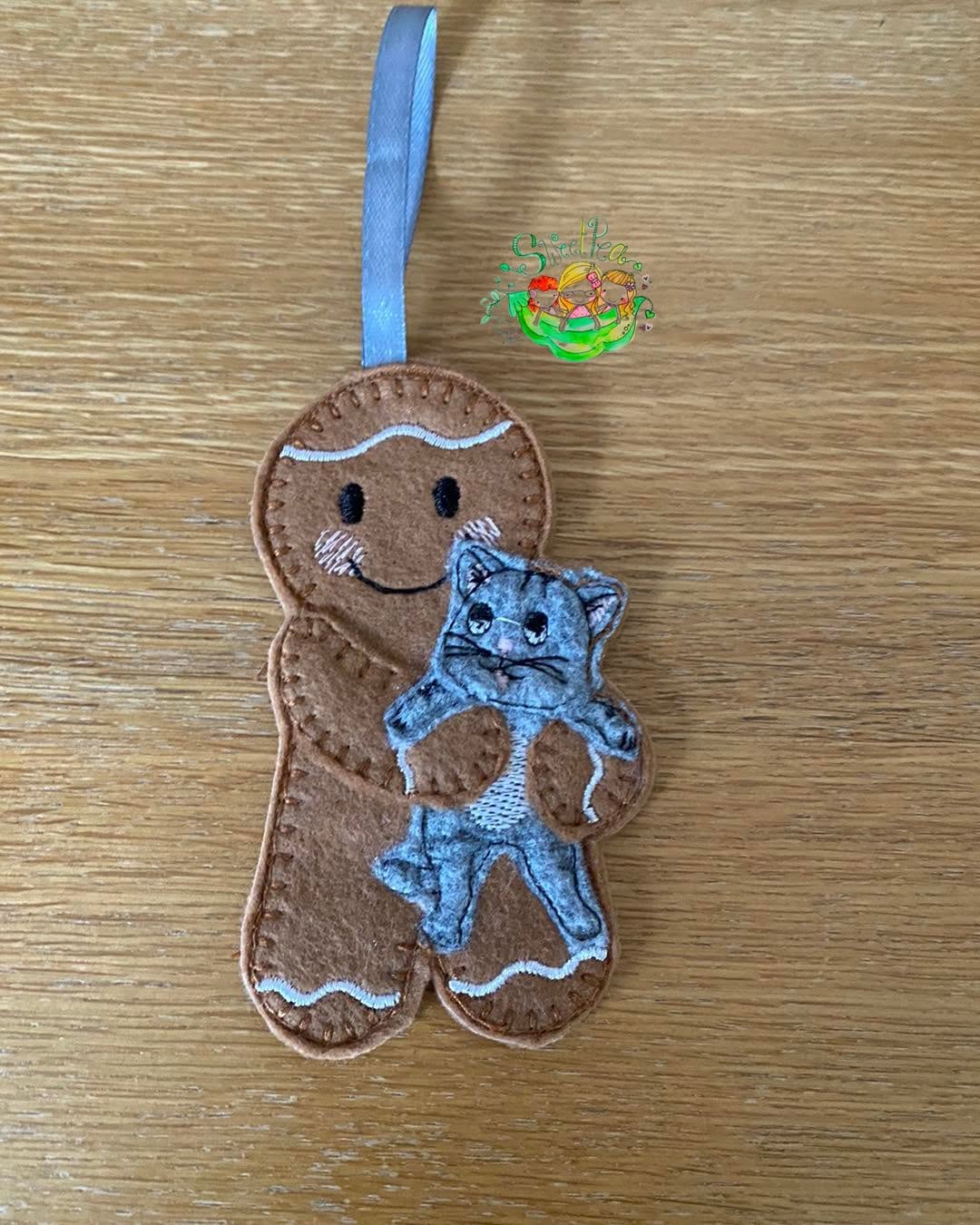 Sweetpea’s Handmade Gingerbread Pet Collection - Cat