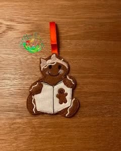 Sweetpea’s Handmade Gingerbread Hobby Collection - Girl Reader