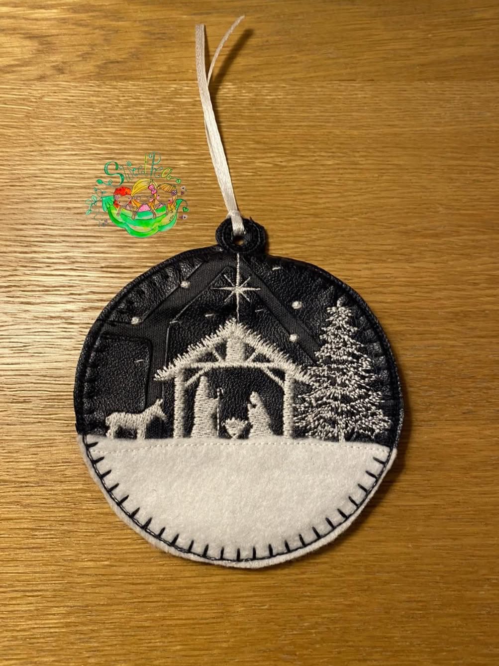 Sweetpea’s Handmade Christmas Night Sky Bauble Collection - Nativity