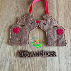 Sweetpea’s Handmade Christmas Hanger Collection – Reindeer Love