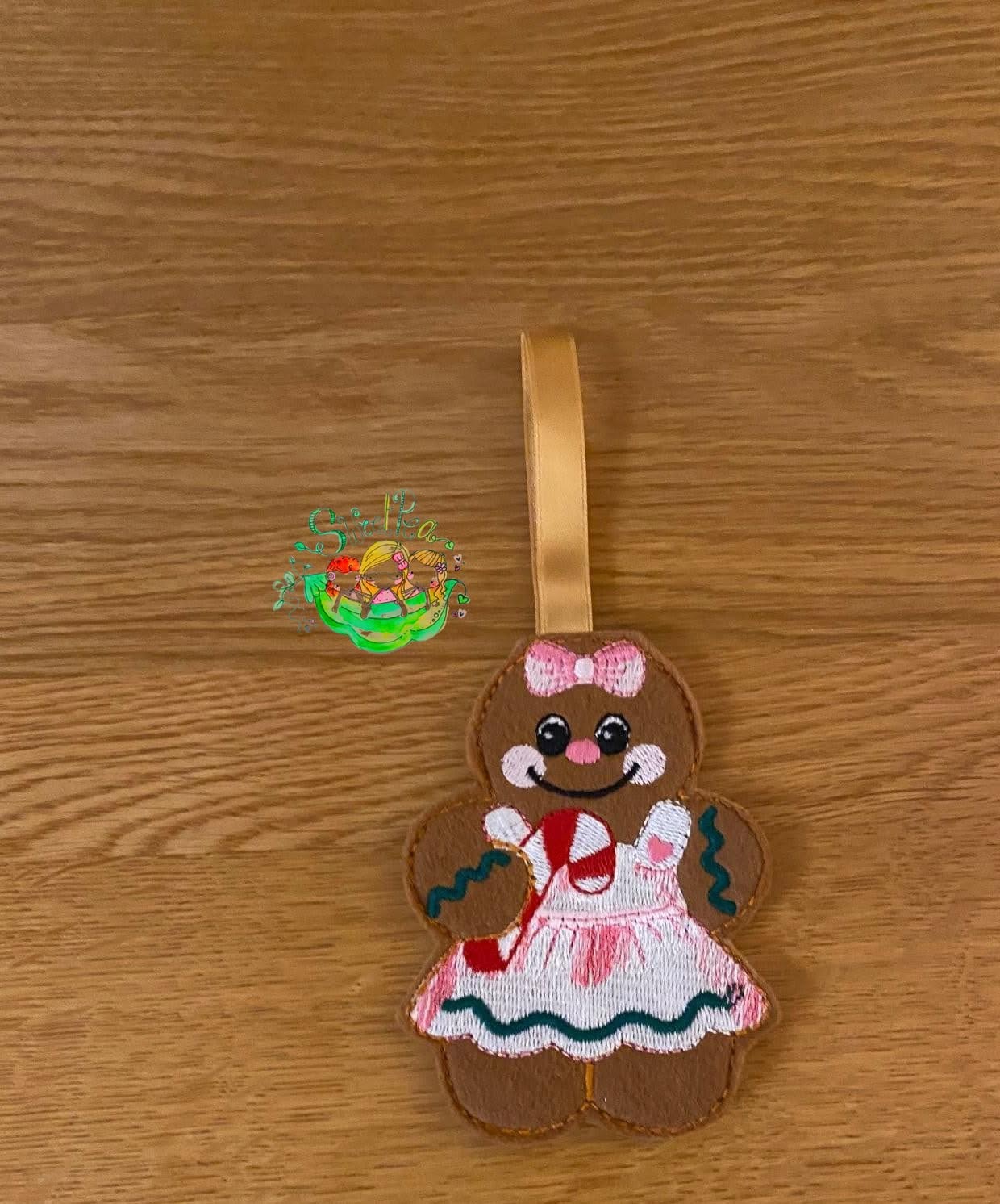 Sweetpea’s Handmade Gingerbread Christmas Collection – Traditional Girl