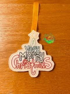 Sweetpea’s Handmade Christmas Hanger Collection – A Very Merry Christmas