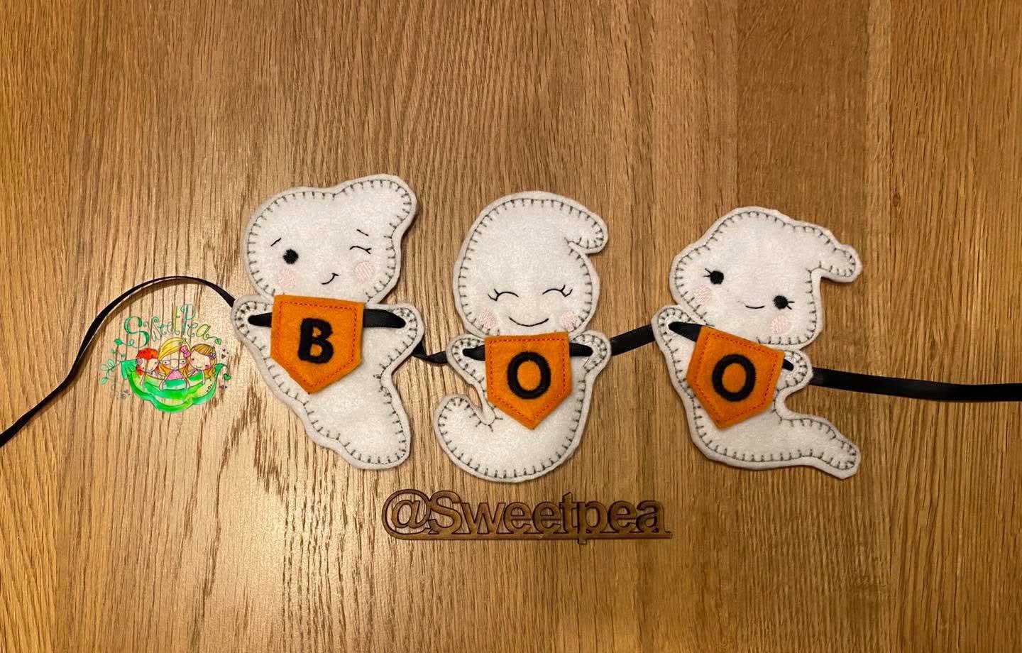 Sweetpea’s Handmade Halloween Ghost Hanger Collection – Boo Banner